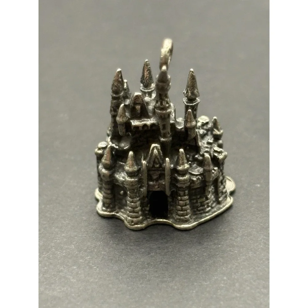 Vintage Sterling Silver Disneyland Castle Charm Pendant Disney 7 Grams G2